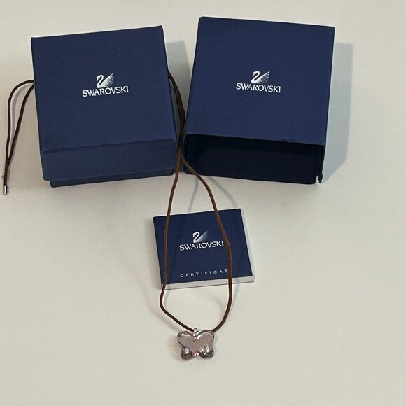 SWAROVSKI CRYSTAL MINI HEART PENDANT 0877253 - Picture 1 of 6